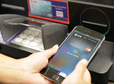 Barclays cho phép rút tiền không tiếp xúc tại các cây ATM - Máy in thẻ nhựa, máy dập nổi, đầu đọc thẻ nhựa