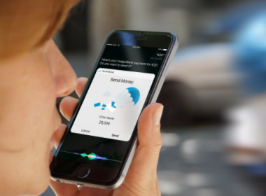 Barclays kết nối thanh toán Siri với sinh trắc học - Máy in thẻ nhựa, máy dập nổi, đầu đọc thẻ nhựa