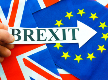 Brexit sẽ hạn chế thương mại di động Anh - Máy in thẻ nhựa, máy dập nổi, đầu đọc thẻ nhựa