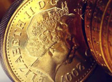 Liệu nước Anh có trở thành xã hội không tiền mặt vào năm 2043? - Máy in thẻ nhựa, máy dập nổi, đầu đọc thẻ nhựa