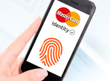 Mastercard cung cấp khả năng mua sắm trực tuyến sinh trắc học cho người Châu Âu - Máy in thẻ nhựa, máy dập nổi, đầu đọc thẻ nhựa