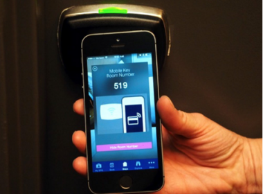 Ứng dụng mới giúp đặt và mở phòng khách sạn chỉ bằng smartphone - Máy in thẻ nhựa, máy dập nổi, đầu đọc thẻ nhựa