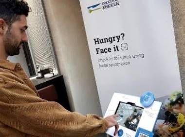 Nets thử nghiệm thanh toán nhận dạnh khuôn mặt tại Cope - Máy in thẻ nhựa, máy dập nổi, đầu đọc thẻ nhựa