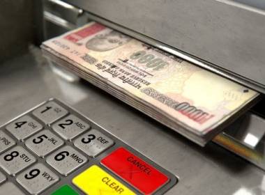 Đề nghị giới hạn thời gian rút tiền ATM tại New Delhi - Máy in thẻ nhựa, máy dập nổi, đầu đọc thẻ nhựa